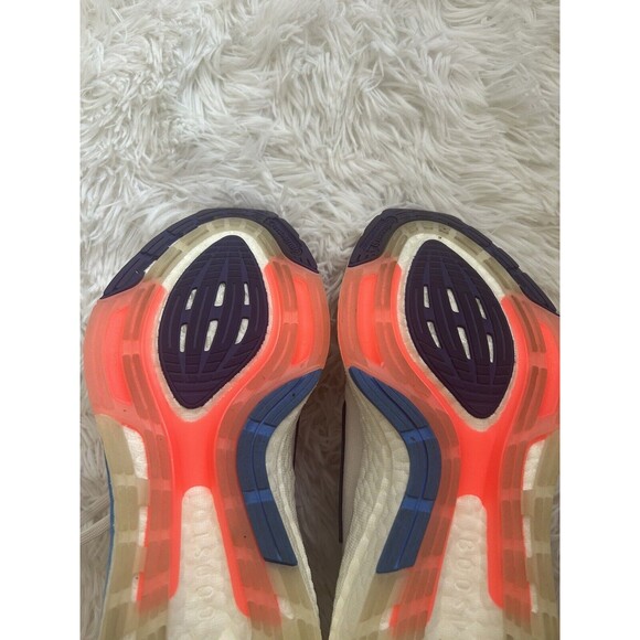 ADIDAS Size 7.5 Ultraboost 22 W Crystal White Turbo Women’s Running shoe - Picture 7 of 8